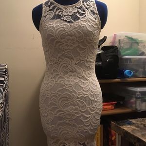 Lace Fitted Dress (Formal)